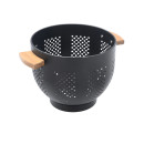 Estia Σουρωτηρι Ζυμαρικων Allure Μεταλλικο 22cm με Ξυλινες Λαβες Μαυρο