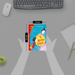 ΤΙ ΚΡΑΤΑΕΙ Η ΜΑΜΑ;