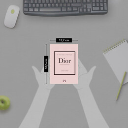 ΤΑ ΜΙΚΡΑ ΒΙΒΛΙΑ ΤΗΣ ΜΟΔΑΣ: DIOR