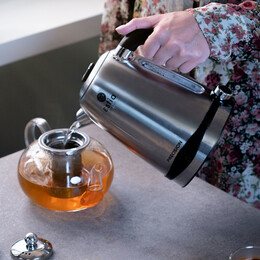 Estia Βραστηρας Precision Ανοξειδωτος 2200w με Θερμοστατη Ρυθμισης Θερμοκρασιας 1.7lt