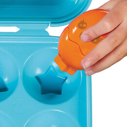 Tomy Toomies Βρεφικό Παιχνίδι Αυγοθήκη Χρωματιστή Για 6+ Μηνών