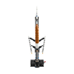Lego® Technic: Nasa Artemis Space Launch System Rocket (42221)