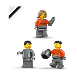 Lego® City: f1® Display Truck With Audi f1® Race car (60493)