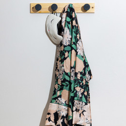 Estia Κρεμαστρα Τοιχου Ξυλινη 40x6x6cm 4 Θεσεων