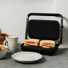 Estia Τοστιερα Intense Dark 2 Θεσεων 1300w με Αντικολλητικες Πλακες ματ