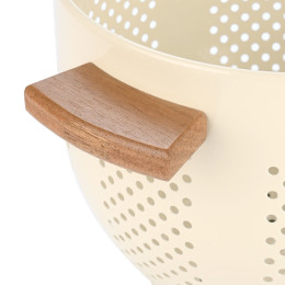 Estia Σουρωτηρι Ζυμαρικων Allure Ανοξειδωτο 22cm με Ξυλινες Λαβες Ivory