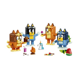Lego Bluey: Brick-Built Bluey Family (11217)