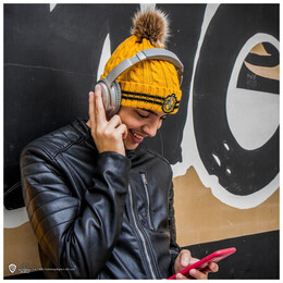 Σκούφος Unisex Με Pompom Harry Potter Hufflepuff 60137