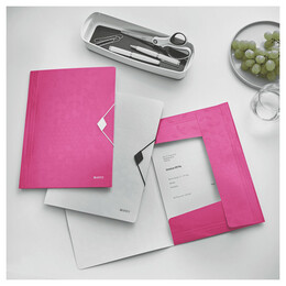 Ντοσιέ LEITZ Wow Α4 Με Λάστιχο Φούξια 4599
