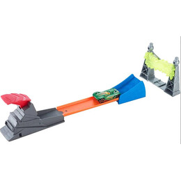 Mattel hot Wheels: Action - Electric Tower Track set (Fwm86)