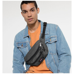 Τσαντάκι μέσης Eastpak Doggy Bag Black Denim EK07377H