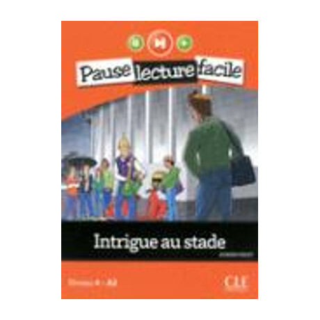 Plf 4: Intrigue au Stade (+ cd)