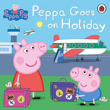 Peppa Pig: Peppa Goes on Holiday Paperback / Softback