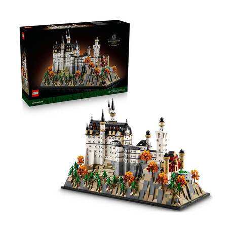 Lego® Architecture: Neuschwanstein Castle - Bavaria, Germany (21063)