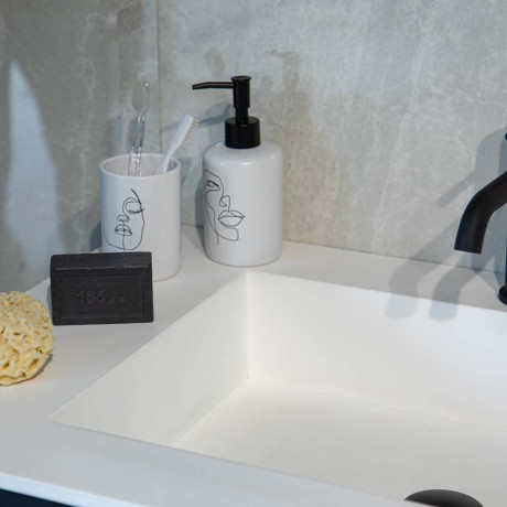 Estia Αντλια Σαπουνιου Line art 320ml Λευκο