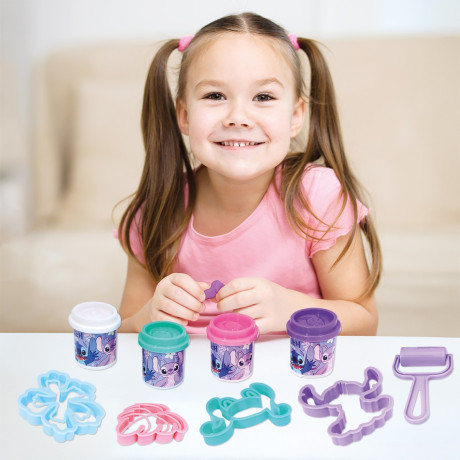 AS Πλαστελίνη Disney Stitch Τσάντα Πλάτης Με 4 Βαζάκια - Καπάκια Καλουπάκια Και 5 Εργαλεία 200gr Για 3+ Χρονών
