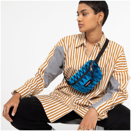 Τσαντάκι Μέσης Eastpak Springer- Velvet Blue EK074C65